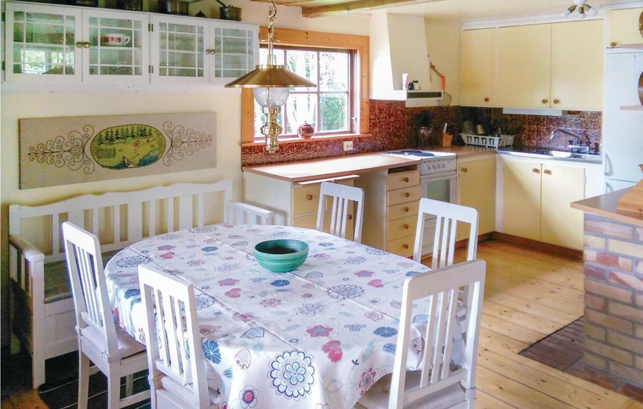 3 Bedroom Cozy Home In Amal Torpane ภายนอก รูปภาพ
